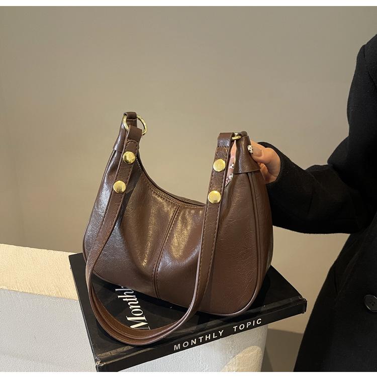 Bag Women's Bag 2025 New Versatile Underarm Bag Oil Wax Leather Trend Premium Textured Shoulder Bag Crossbody Bag