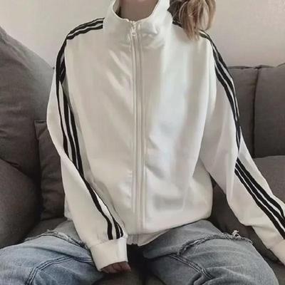 2021 Dünne schwarze Baseballjacke für Damen: Stilvolles koreanisches Drei-Balken-Design für Frühling und Herbst