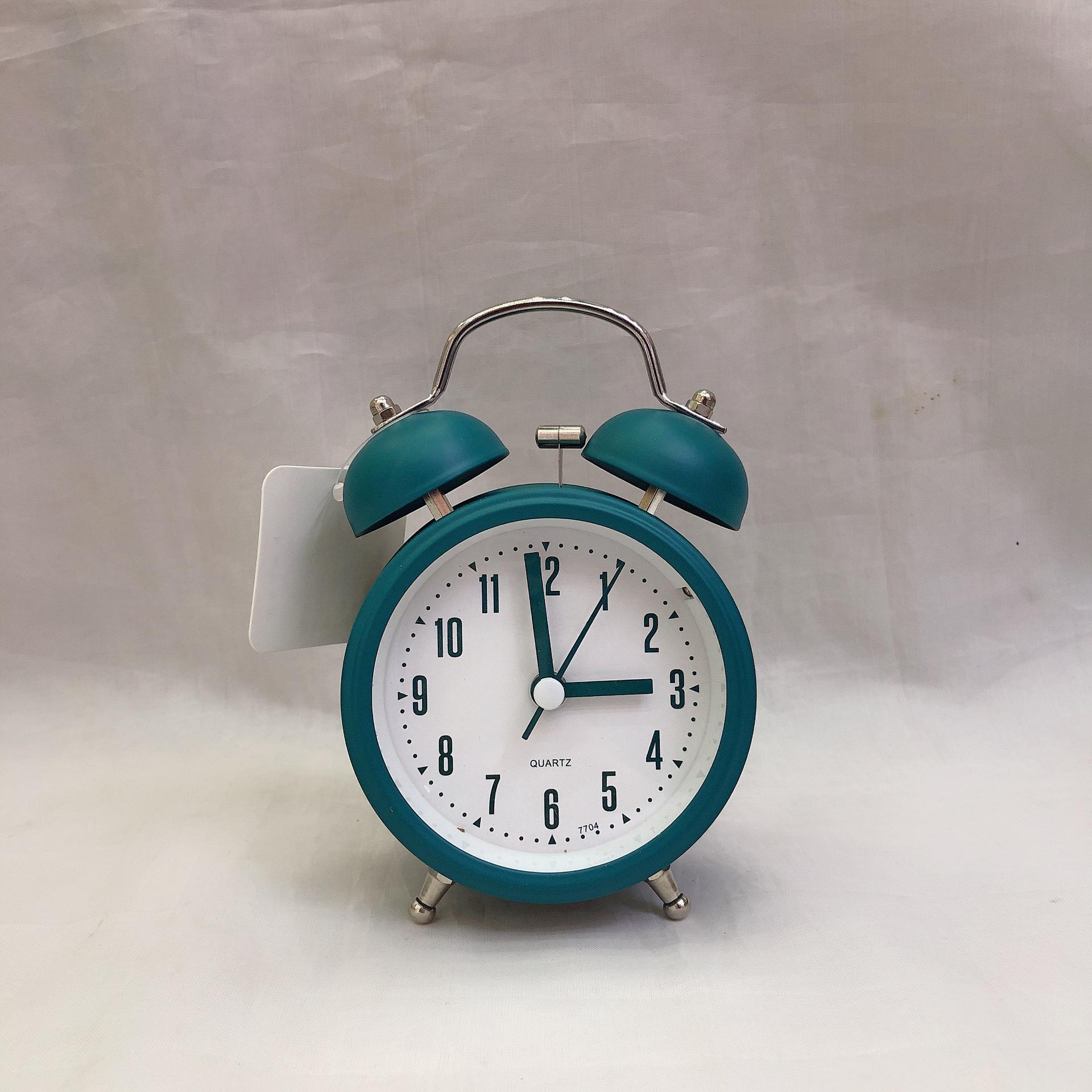 

Металлический будильник 2,5 дюйма, будильник в подарочной коробке с расширенной цветовой гаммой, студенческие часы с дисплеем