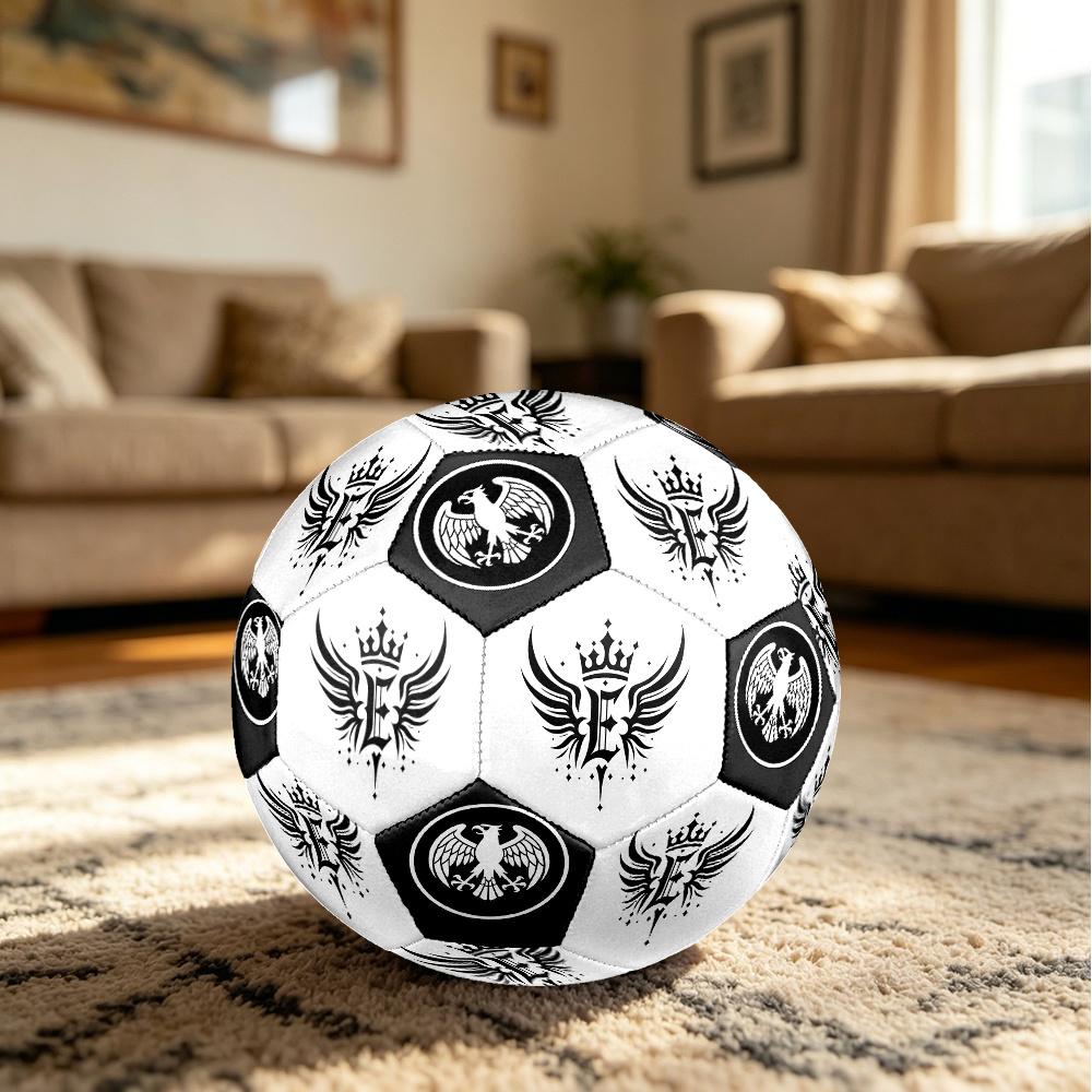 1PC Royal Emblem Eagle Symbol Badge Soccer Ball Size 5 Football Machine Sewn Indoor/Outdoor Universal Football S44