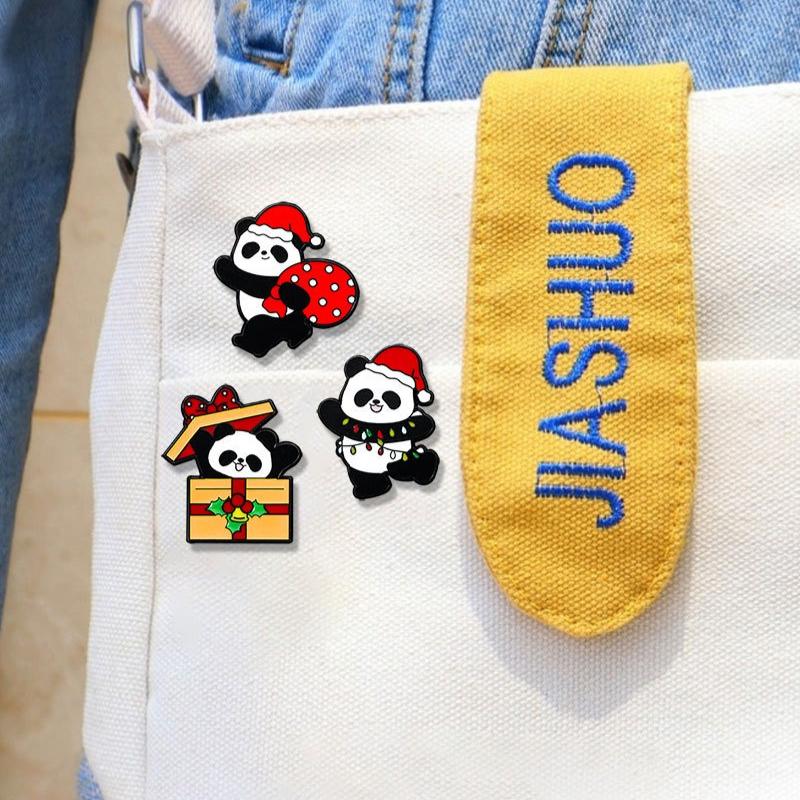 Christmas panda brooch, cute animals, Christmas tree, holiday gift box metal badge, back packaging accessories