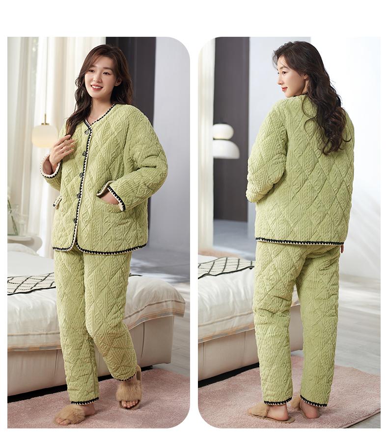 Xuanliang Pajamas for Women in Winter with Thickened Three Layer Coral Velvet and Cotton Jacket for Warmth, Home Clothes, Outable Set