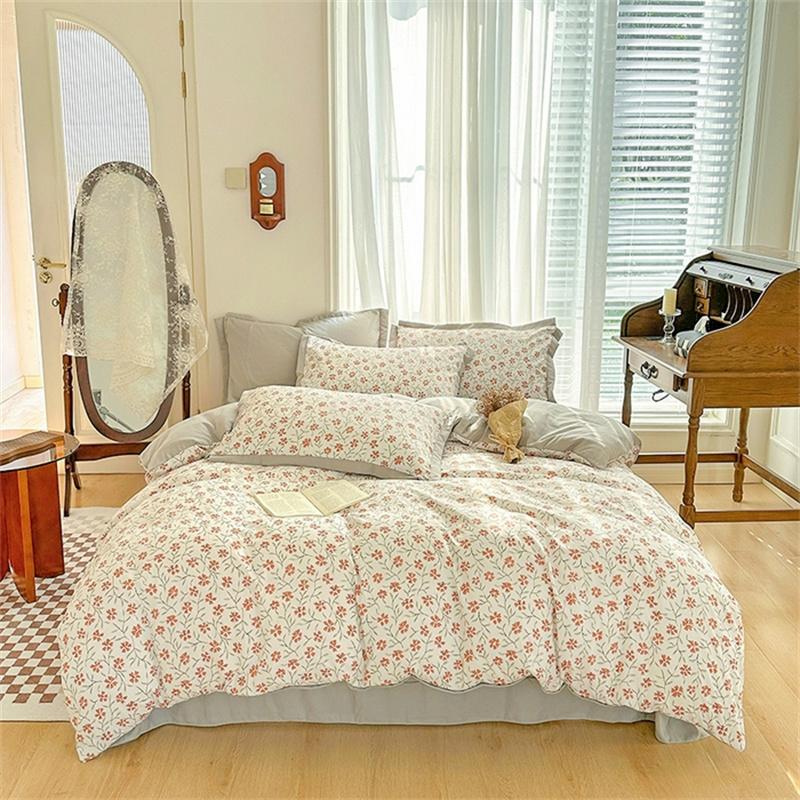 Floral Duvet Cover Queen Vintage Plaid Patchwork Bedding Set Boho Farmhouse Reversible Comforter Cover for Girls Women 4pcs Set