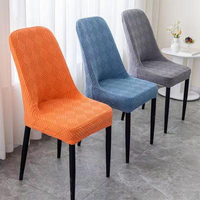 Textil do jedálne a obývacej izby – Poťahy na stoličky