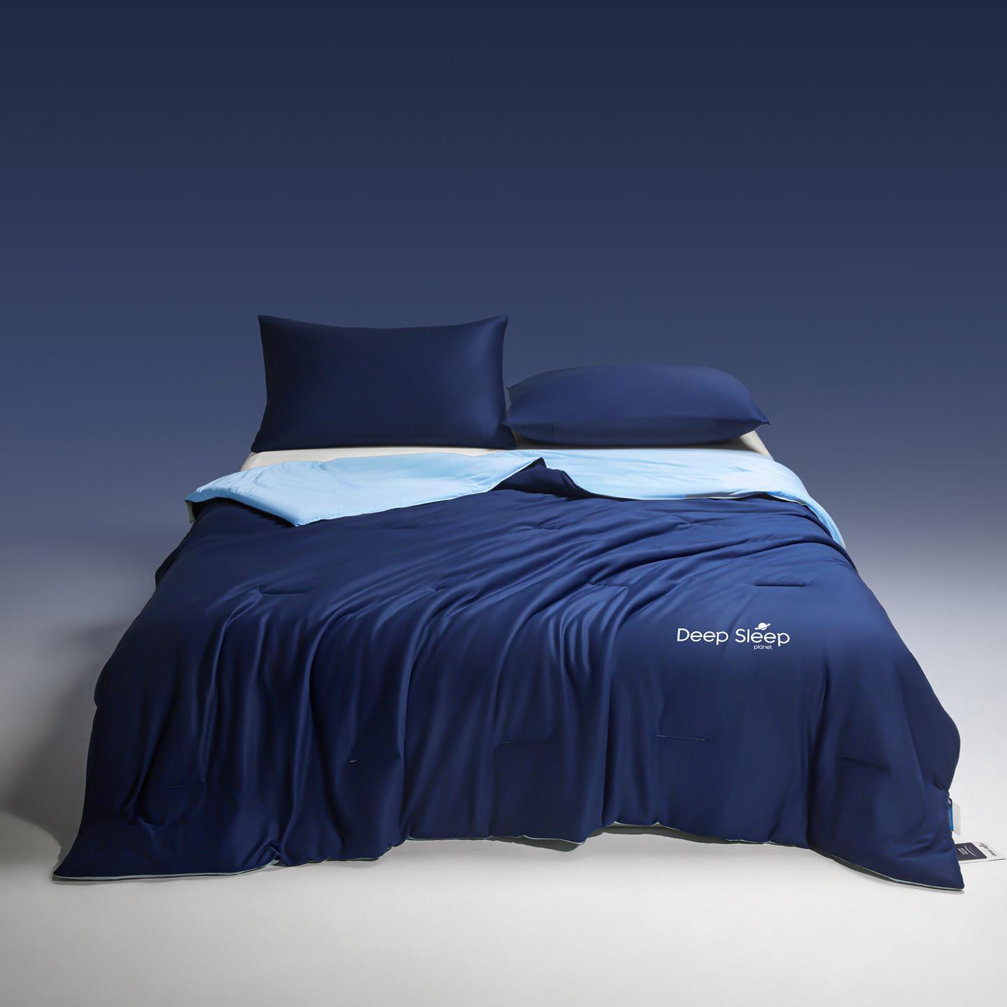 Lightweight Cotton Summer Quilt – Machine Washable, Ideal for Dorms and Single/Double Beds 110x150cm