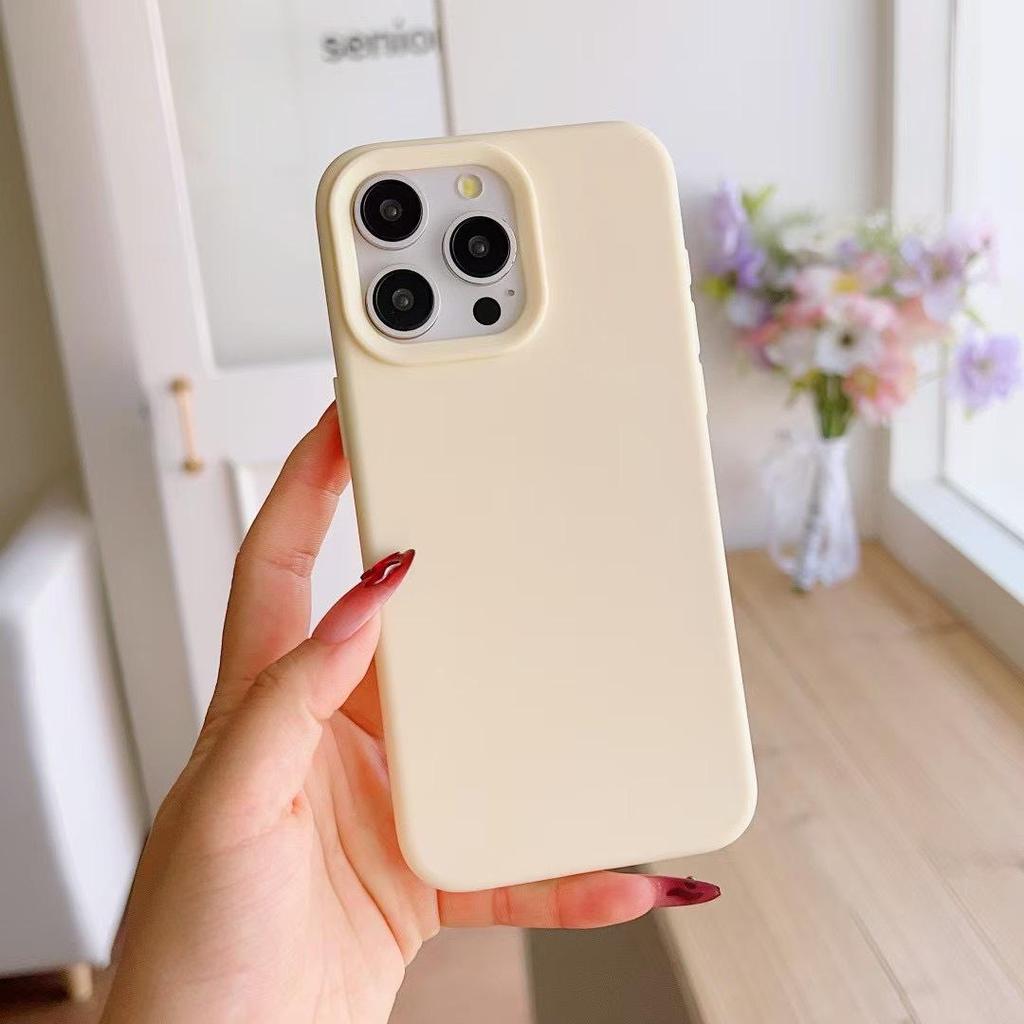 Coque Premium en Silicone Liquide pour iPhone 15/14 avec Finition Couleur Gelée Unie