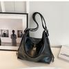 Backpack bag New women's bag Versatile shoulder bucket bag Fashion large-capacity bag Tote bag Chain bag