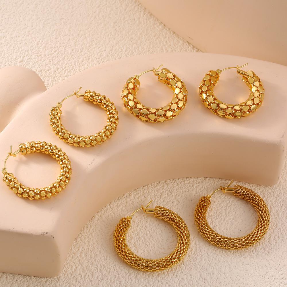 

European & American Round C-Shaped 18k Gold-Plated Titanium Steel Sequined Earrings - Non-fading Fashion Hoops
