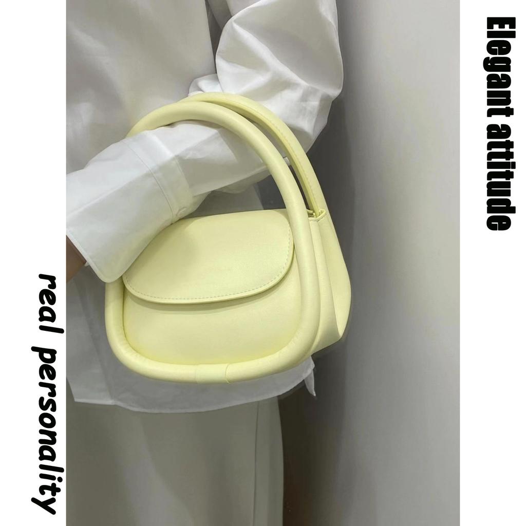 Summer fresh min handbag hand carry trendy versatile messenger bag high sense leather soft European bag niche bag
