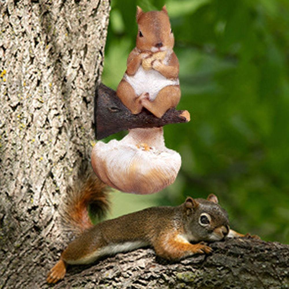 Simulation Squirrel Tree Hanging Resin Art Statue Animal Figurines Outdoor