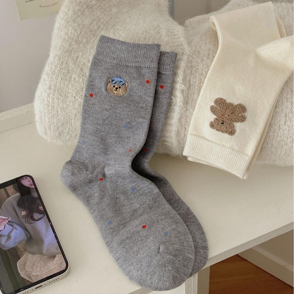 Ladies Spring and Autumn Cartoon Cute Polka Dot Embroidered Bow In Cylinder Pile Pile Socks