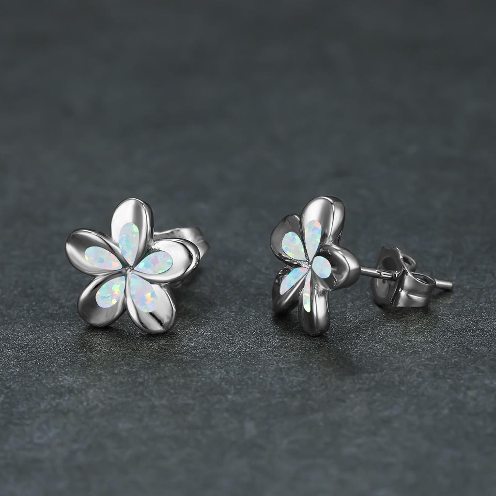 Fresh Sweet Three Dimensional Five Petal Flower Earrings Fashionable