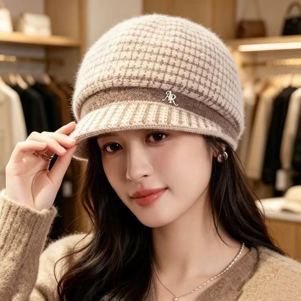 Short Brim Design Knitted Cap Rabbit Fuzz Fabric Fleece Lined Beanie  Mom Daily Accessory