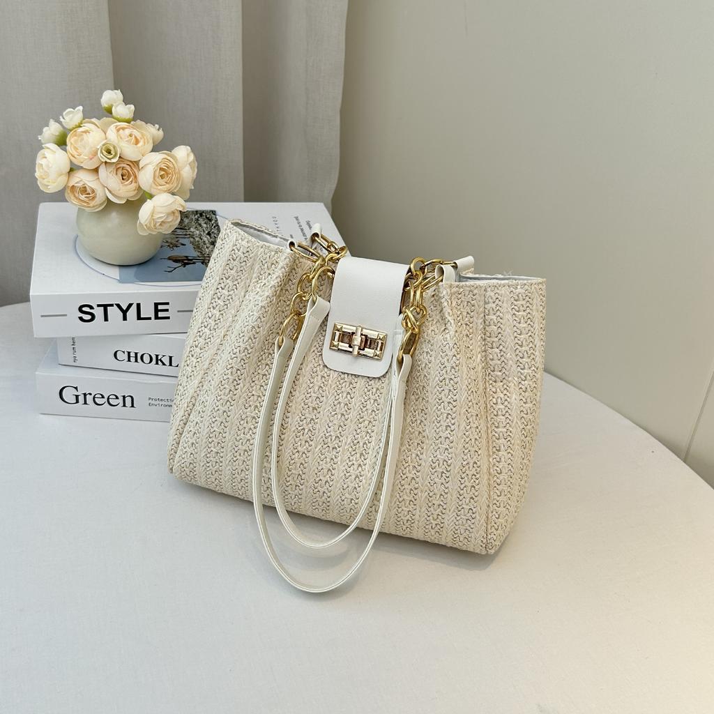 Straw bag women's new fashion lock woven shoulder bag summer popular tote bag one