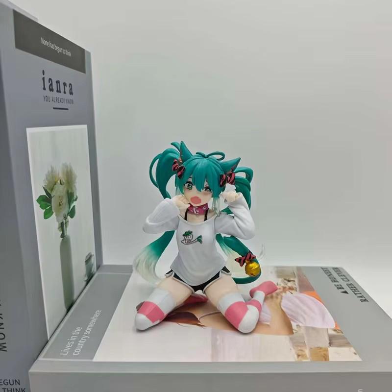 2026 Fashion Hatsune Miku Series Anime Figure Hatsune Miku Action Figures Kawaii Girl Figurine PVC Collection Model Toys..
