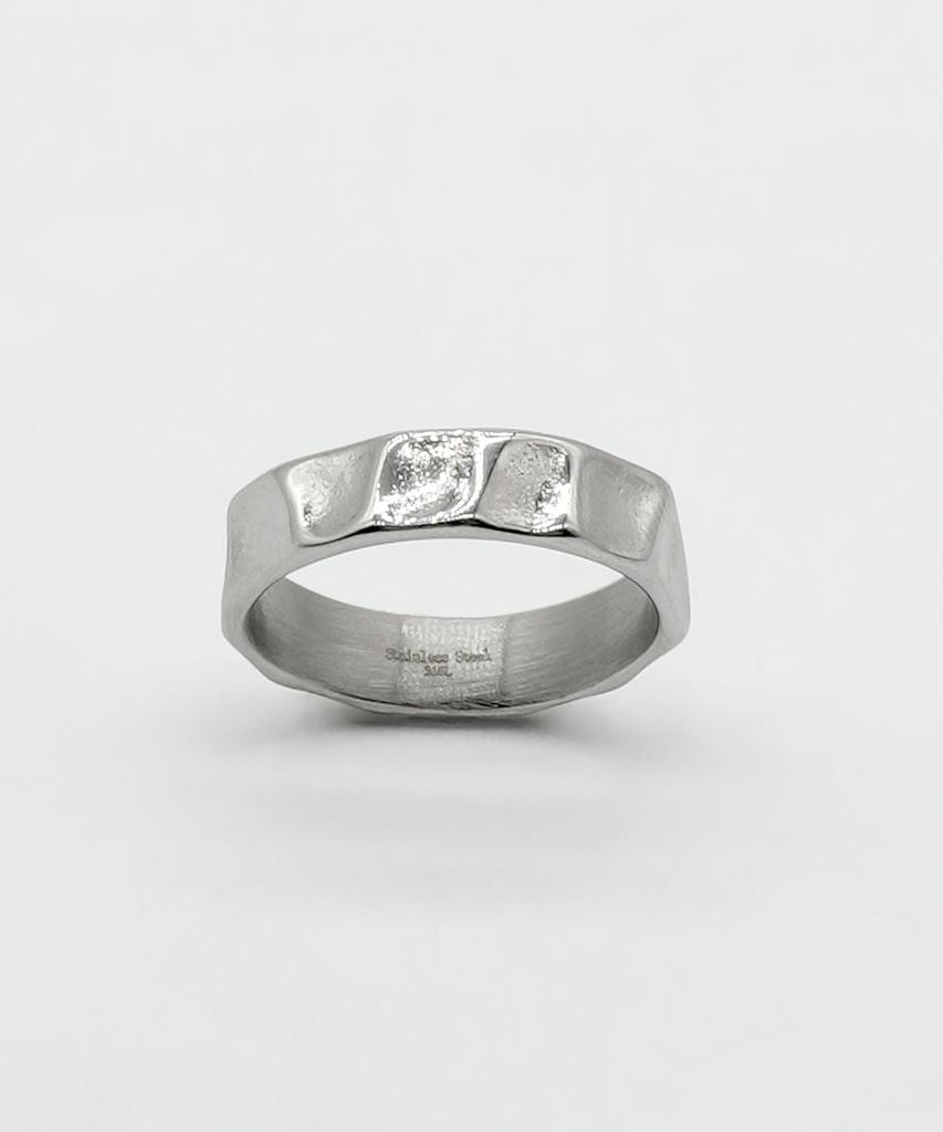 Iamj Vintage Dent Ring