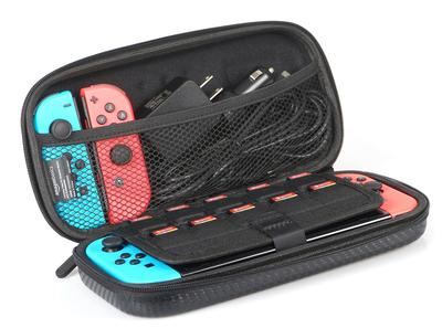 AmazonBasics Nintendo Switch Carry Pojme 10 Hlavních Jednotek a x x Černé Pouzdro, Slim, Kapsy na Karty, 26,19 5,99 13,31 cm,