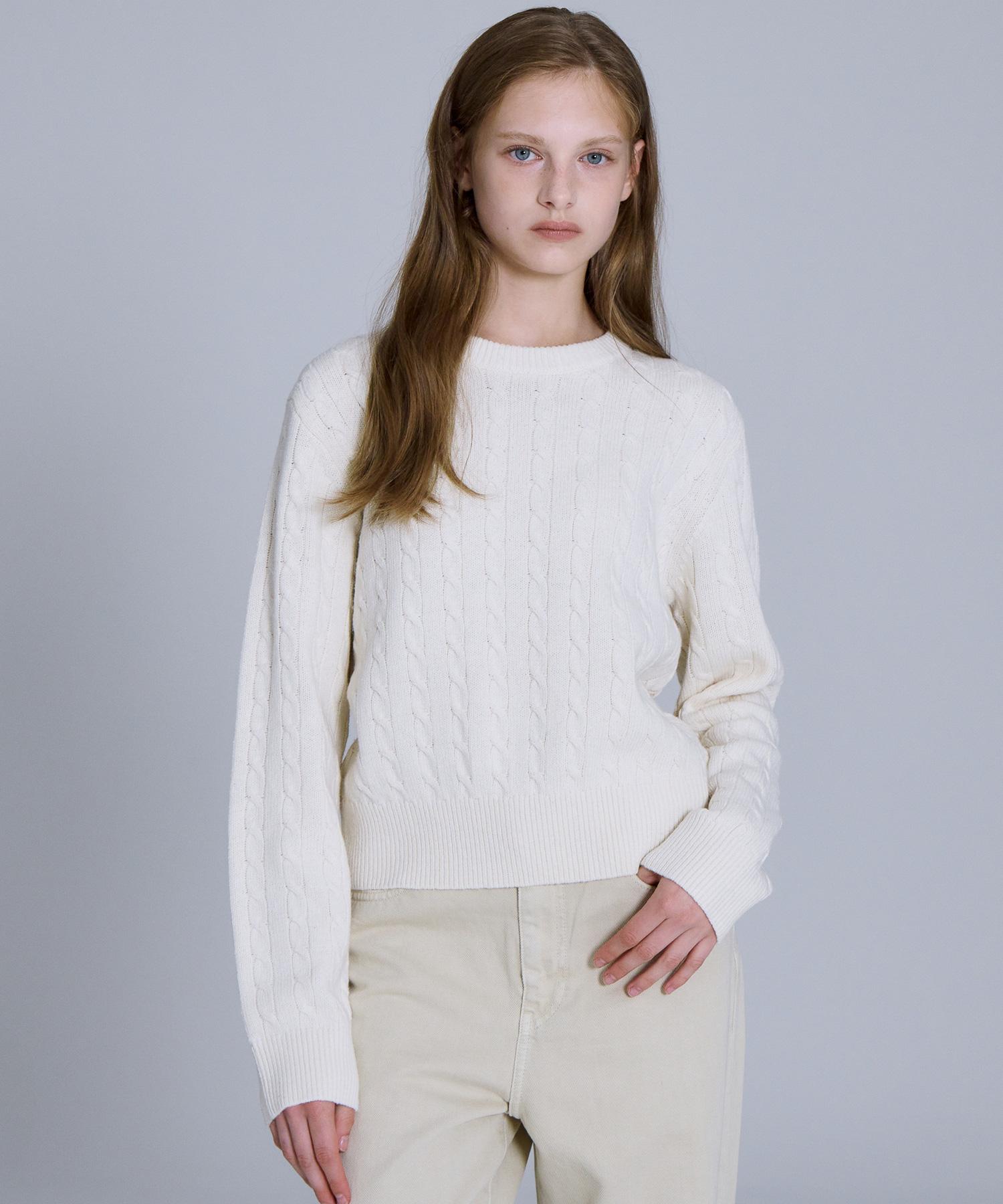 Basic House Women S Cable Round Neck Crop Knit Oatmeal Lykt7201 Na/085
