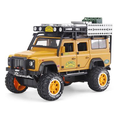 1:28-skala Camel Trophy Defender Legering Diecast-leker Bilmodeller, metallleketøy med tilbaketrekkfunksjon Lys- og lydsamlinger Gaver
