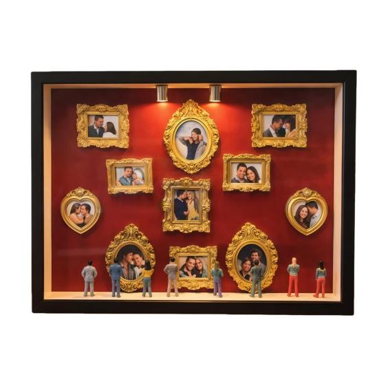 Scatola Ombra Mini Museo Grande con Luce Kit Cornice Scatola Ombra con 8 Miniature e 11 Mini Cornici Dorate Kit Espositore Foto Personalizzato per Anniversari