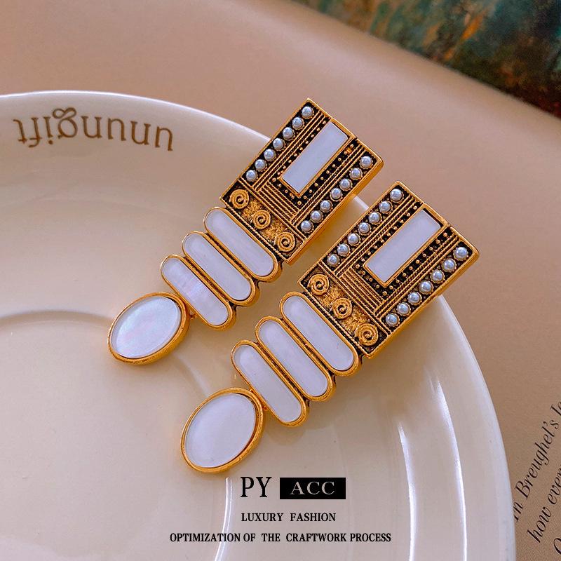 

Vintage Silver Needle Faux Pearl Square Stud Earrings