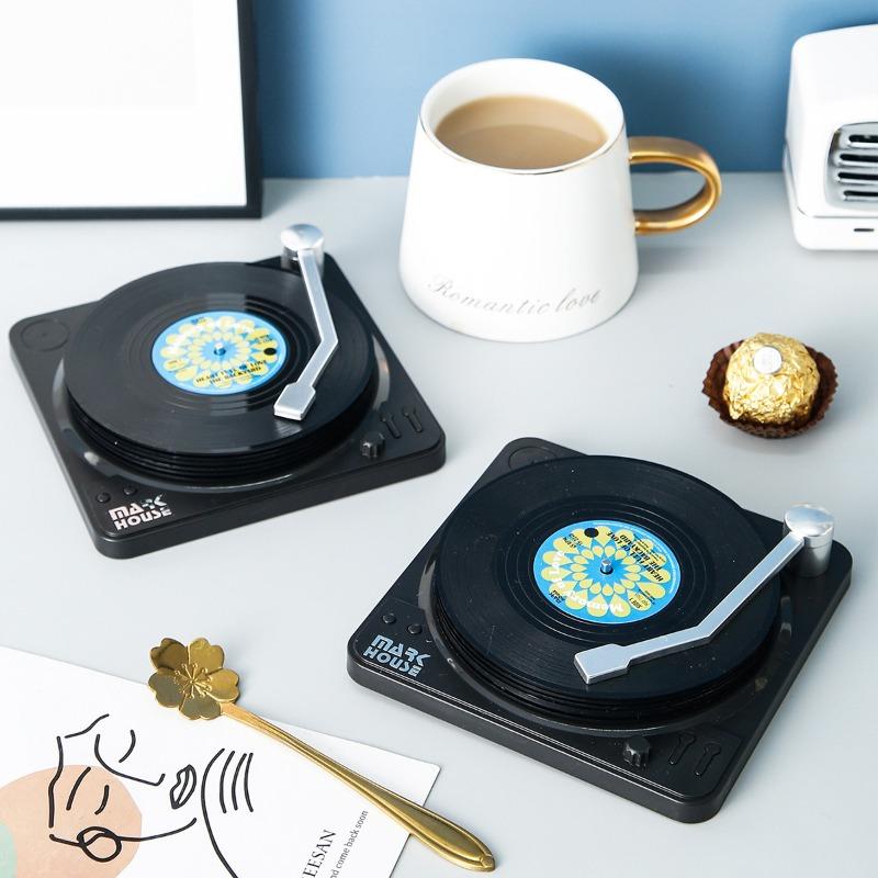 7-teilige bunte Kunststoff-Untersetzer-Sets Hitzebeständig Dekorative Getränkeuntersetzer für Esszimmer & Küche für Hochzeiten Bankette Geschenke Geburtstag