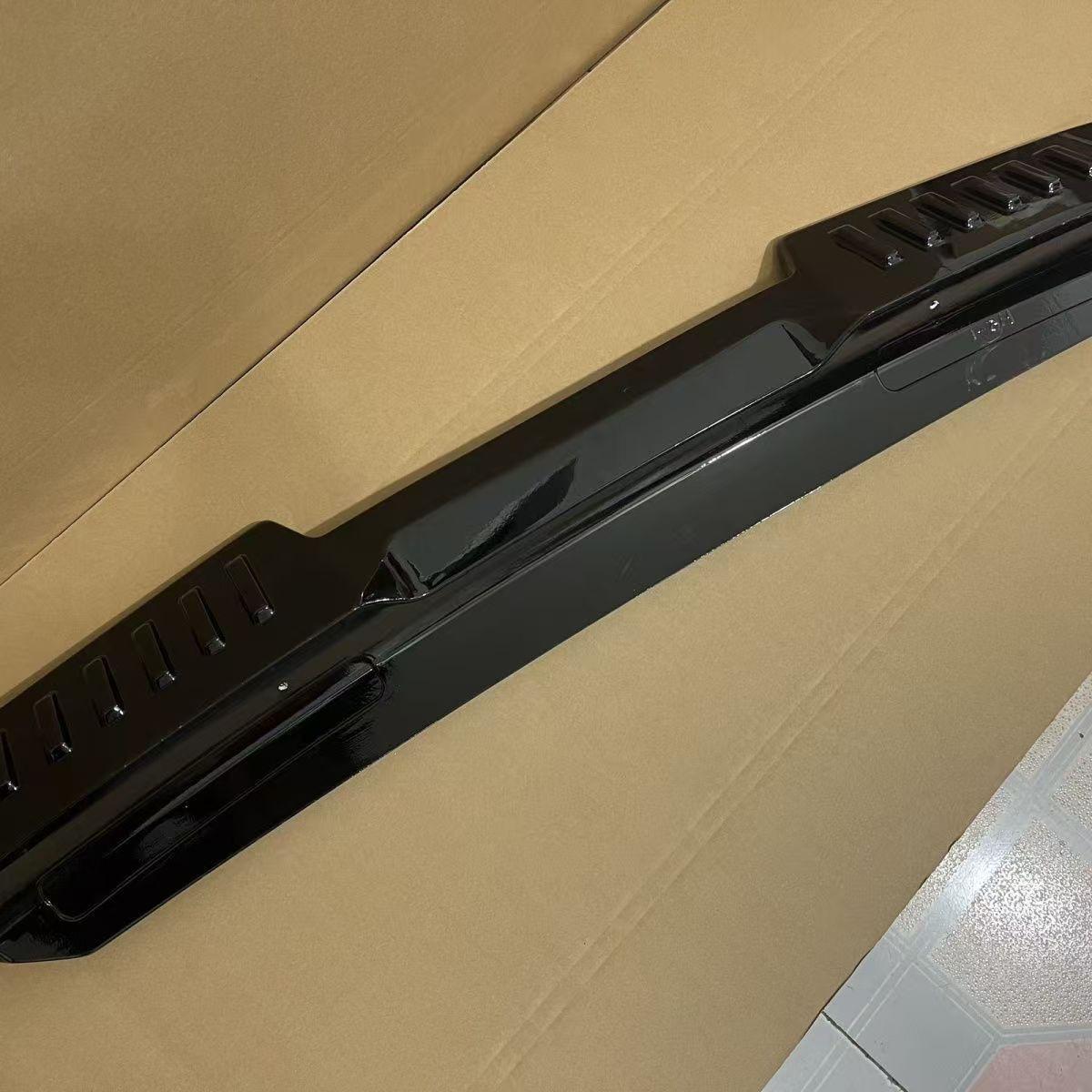 

Second Gen Haval H9 ABS Rear Spoiler Sport Wing Diffuser - No-Drill Install for Enhanced Sportiness