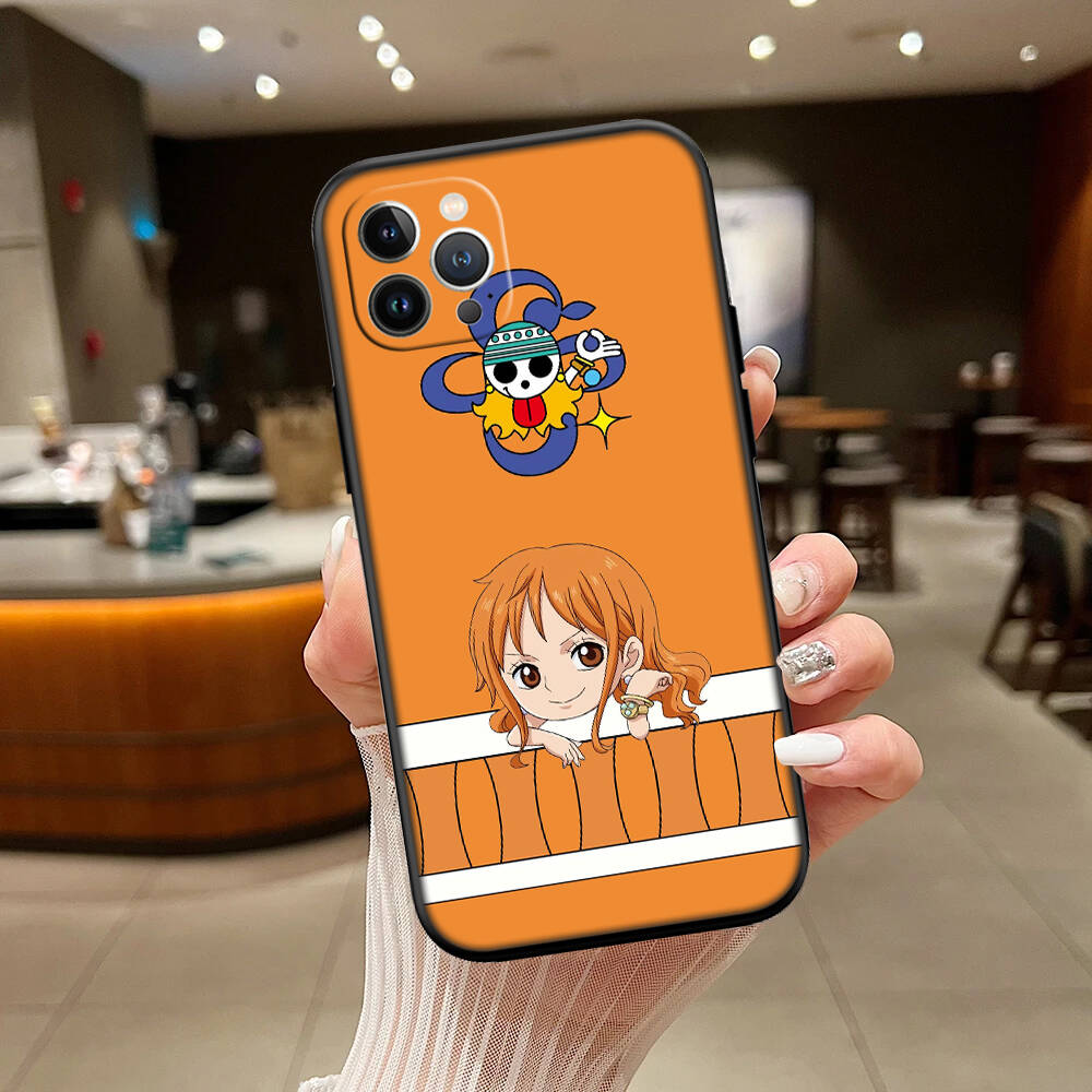 One Piece Nami Phone Case for Motorola Moto Edge 60 60s 70 G86 G56 G54 E14 G04S G45 G54 G64 X30 X40 X50 S30 S50 Pro Power Tylus