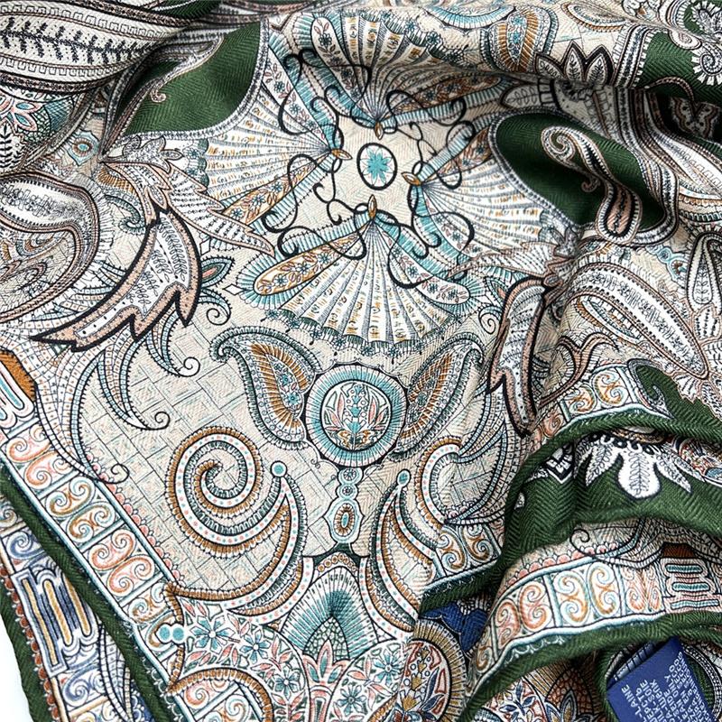 66*66cm Labyrinth Taille Trommel Doppelseitige 30% Maulbeerseide + 70% Wolle Warm Neck Square Schal Halstuch