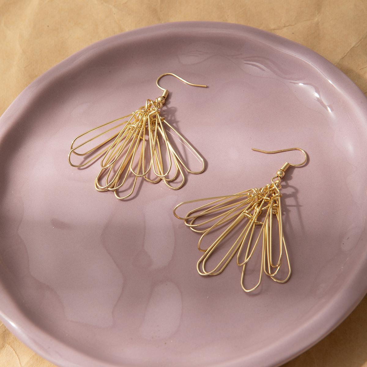 Gold And Silver Personality Exaggerated Tassel Double-Ended Pine Needle Earrings Fashionable Simple Niche Design High-End Earrings