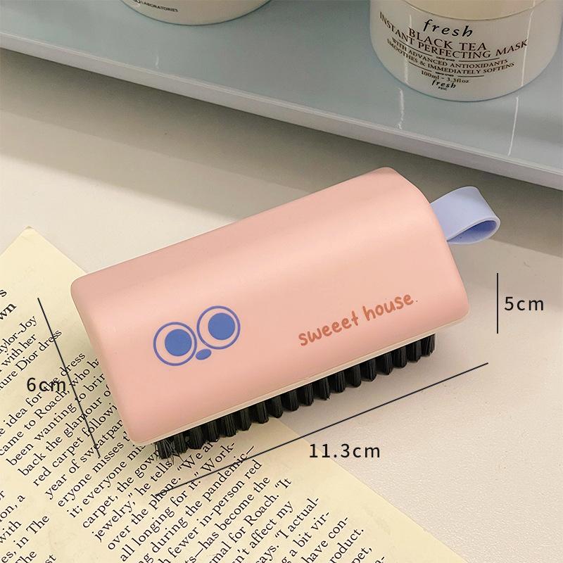 Cartoon cottage laundry brush with soft bristles that do not damage clothes and shoes, multifunctional cleaning brush