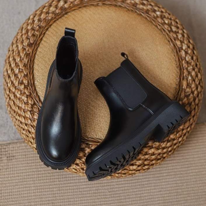 Korta stövlar dam Chelsea boots 2025 nya höst och vinter rökrör tunna stövlar tjock-sula Martin boots ins Brittisk stil