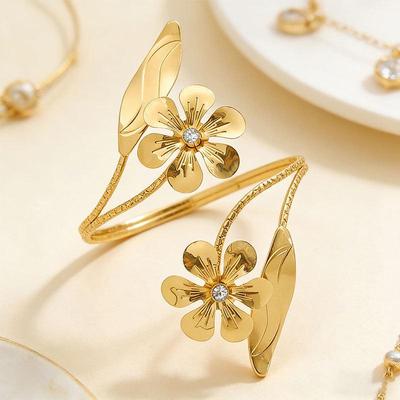 European & American Adjustable Metal Leaf and Flower Women's Arm Ring