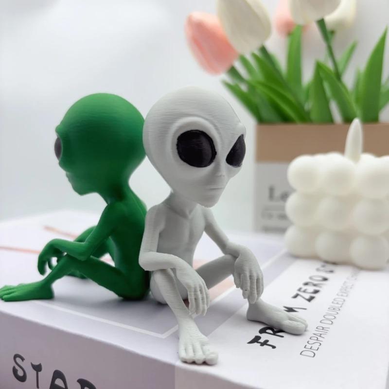 3D Printed Fantasy Alien Statues, Interesting Space Decorations, and Fun Designs Suitable for Indoor/outdoor Decoration