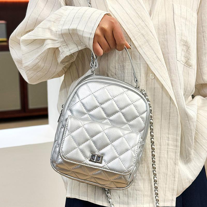 Xiaoxiangfeng Lingge Shoulder Bag for Women Spring New Korean Edition Fashion Simple Student Bag Premium Sense Shoulder Bag