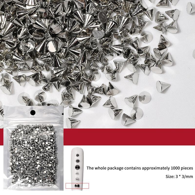 1000 Peças Charms de Manicure Retrô Punk Metal Rebite Charms de Unha 3D Cone Studs de Nail Art Acessórios de Decoração de Unhas de Liga Elegante