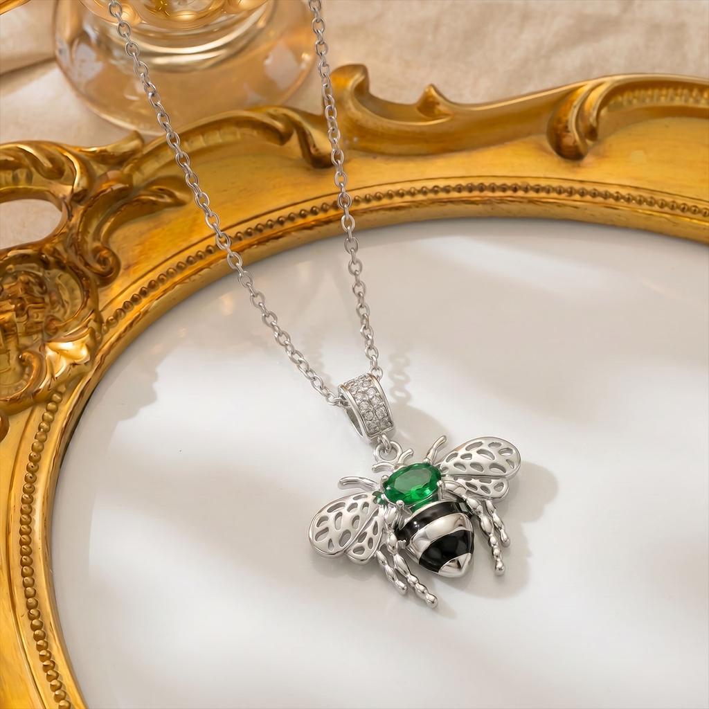 Necklace - Bee Butterfly Necklace - Accessory with Oil Droplets - Small-scale High-end Style - Collar Chain