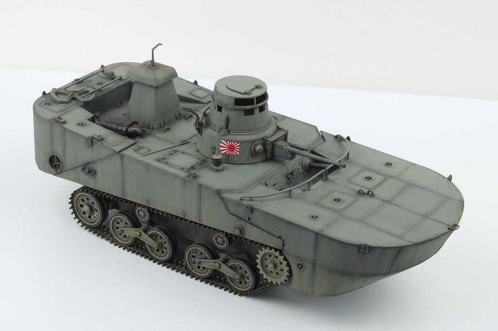 Platz/MONO Dragon 1/35 Tanks of the World 11 WW2 Imperial Japanese Navy Type 2 Special Landing Craft Ka-Mi Floating Form (Late Model Floats) Plastic M