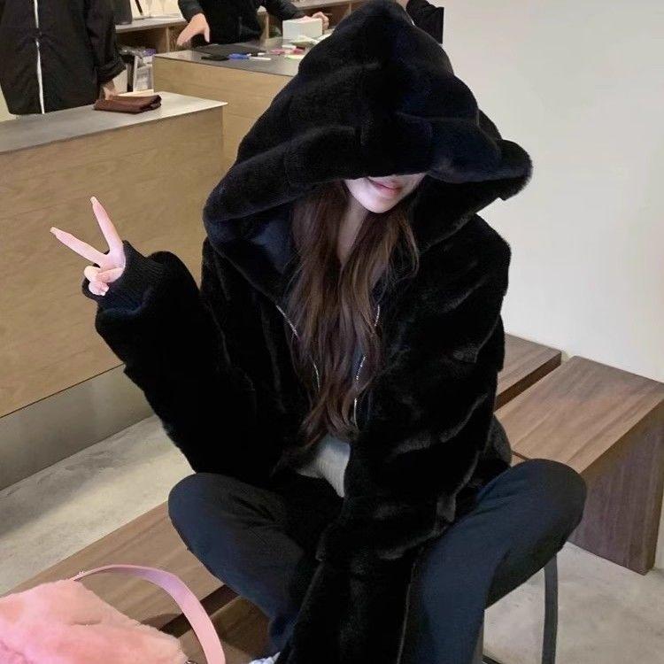Imitation mink fur women's short winter new hooded thickened small plush coat coat