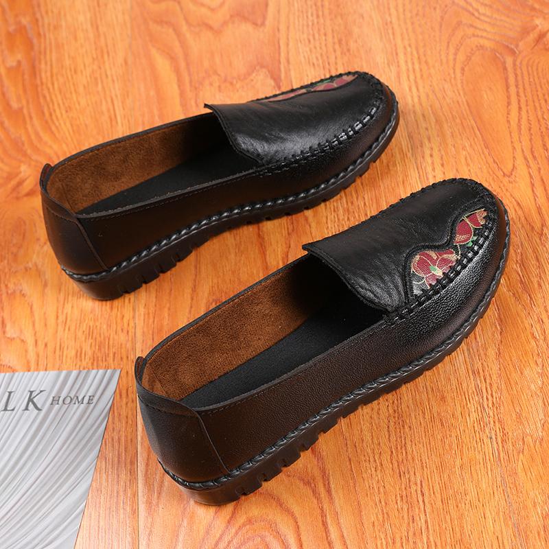 Sommer Damen Freizeitschuhe Leder Damen Ballerinas Slipper Damen Leichte Mokassins Designer Schuhe Mujer