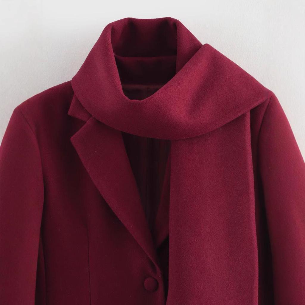 2024 Women's Winter Woolen Coat with Scarf: Stylish and Versatile European & American Fashion