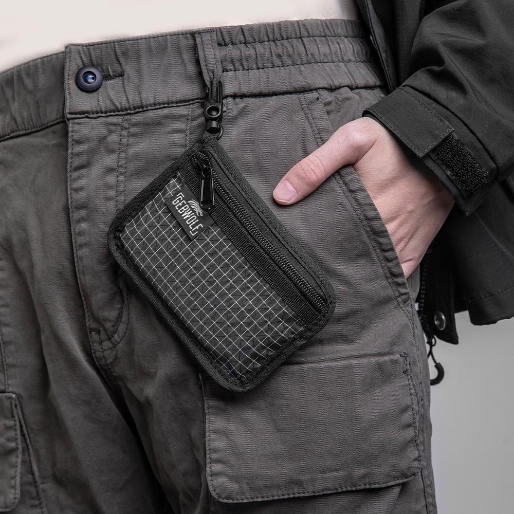 Portable Fabric Zip Wallet Black Grid Pattern Passport Holder Zipper Closure Key Clip Coin Purse Daily Commute