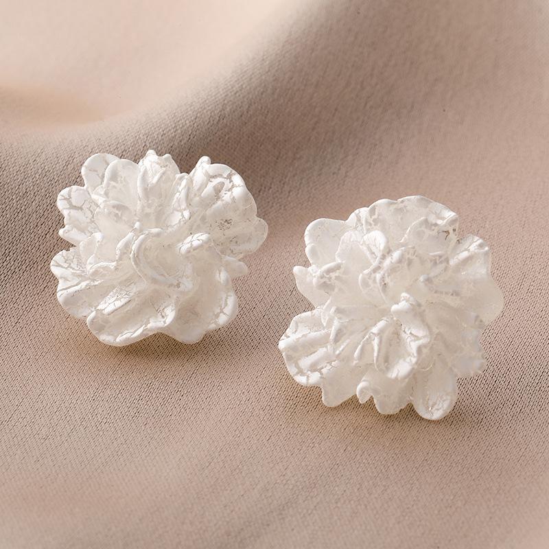 Ледяные прозрачно-голубые смоляные серьги-гвоздики с цветами летние маленькие свежие серьги милые серьги оптом белый