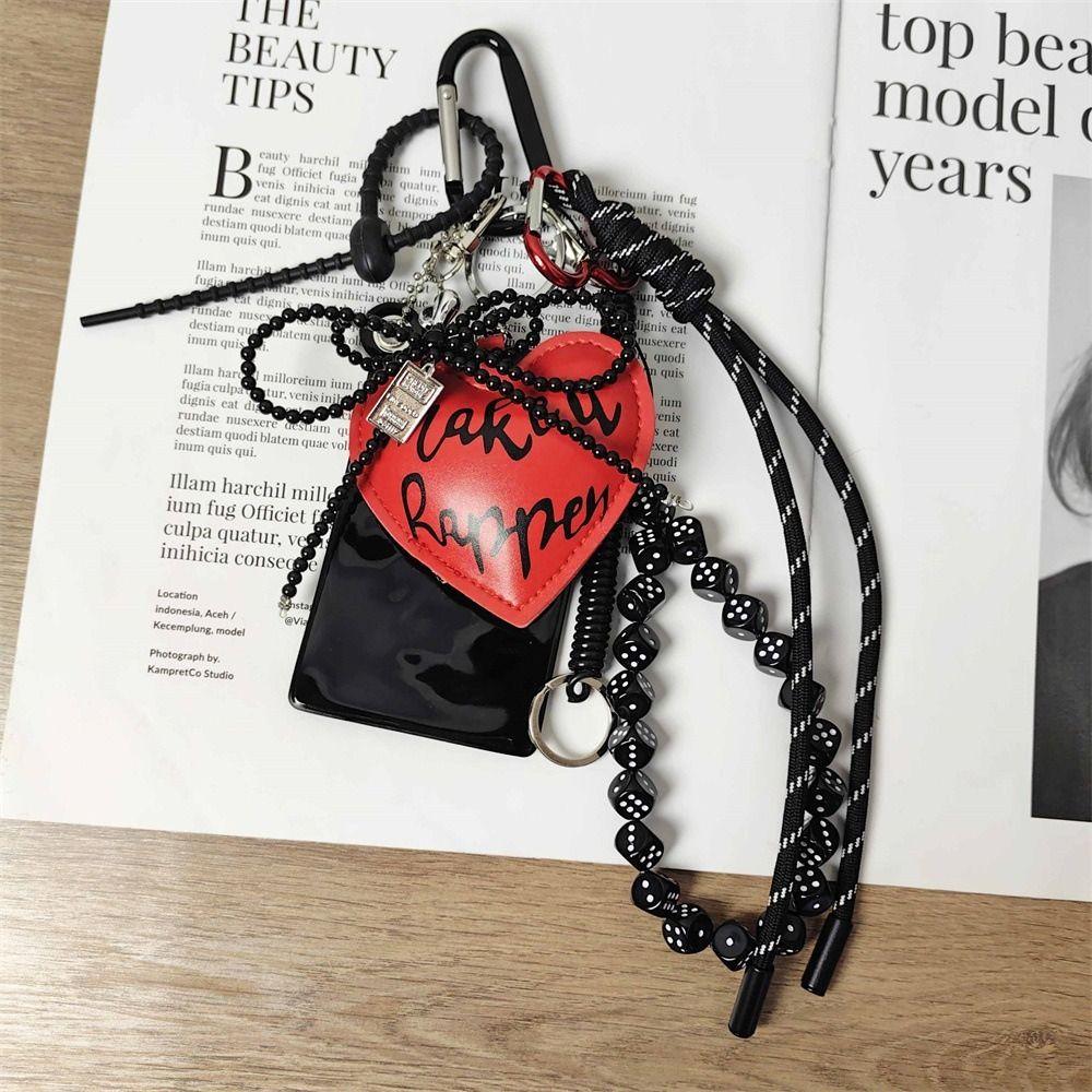 

Ins Car Keychain PU Leather Bag Charms Exquisite Lovely Heart Shaped Keyring Gift червоний/чорний