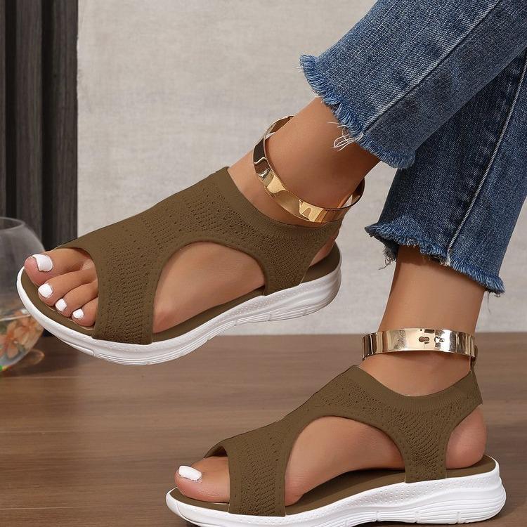 Women's Plus Size Breathable Knit Flat Sandals - European & American Casual Thick-Soled Beach Sandals