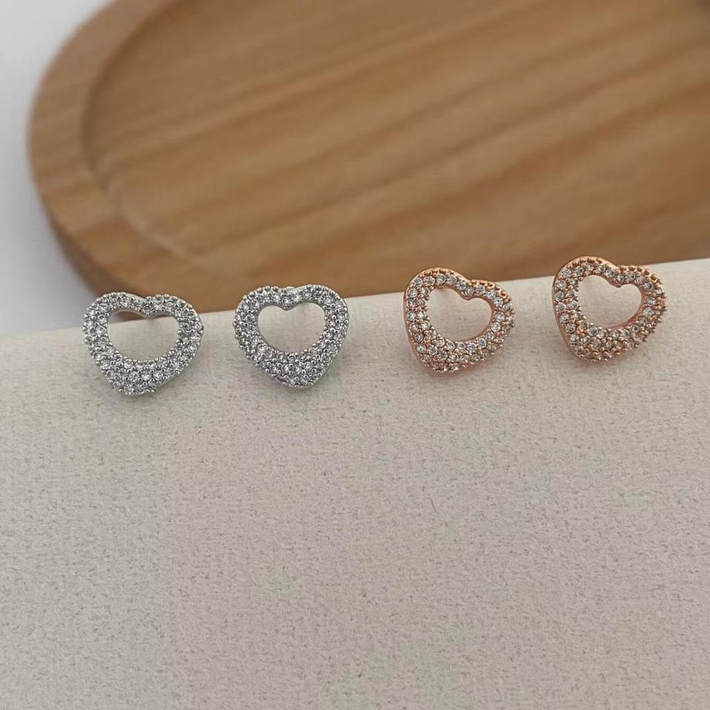 Exquisite Rose Gold Zircon Heart Stud Earrings - Elegant, Versatile Fashion Jewelry