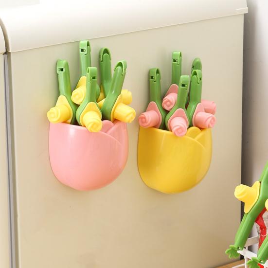 Magnetic Fridge Storage Box Tulip Shape Kitchen Utensils Holder Cutlery Organizer Flower Bag Spout Clips for Refrigerator Microwave Storage