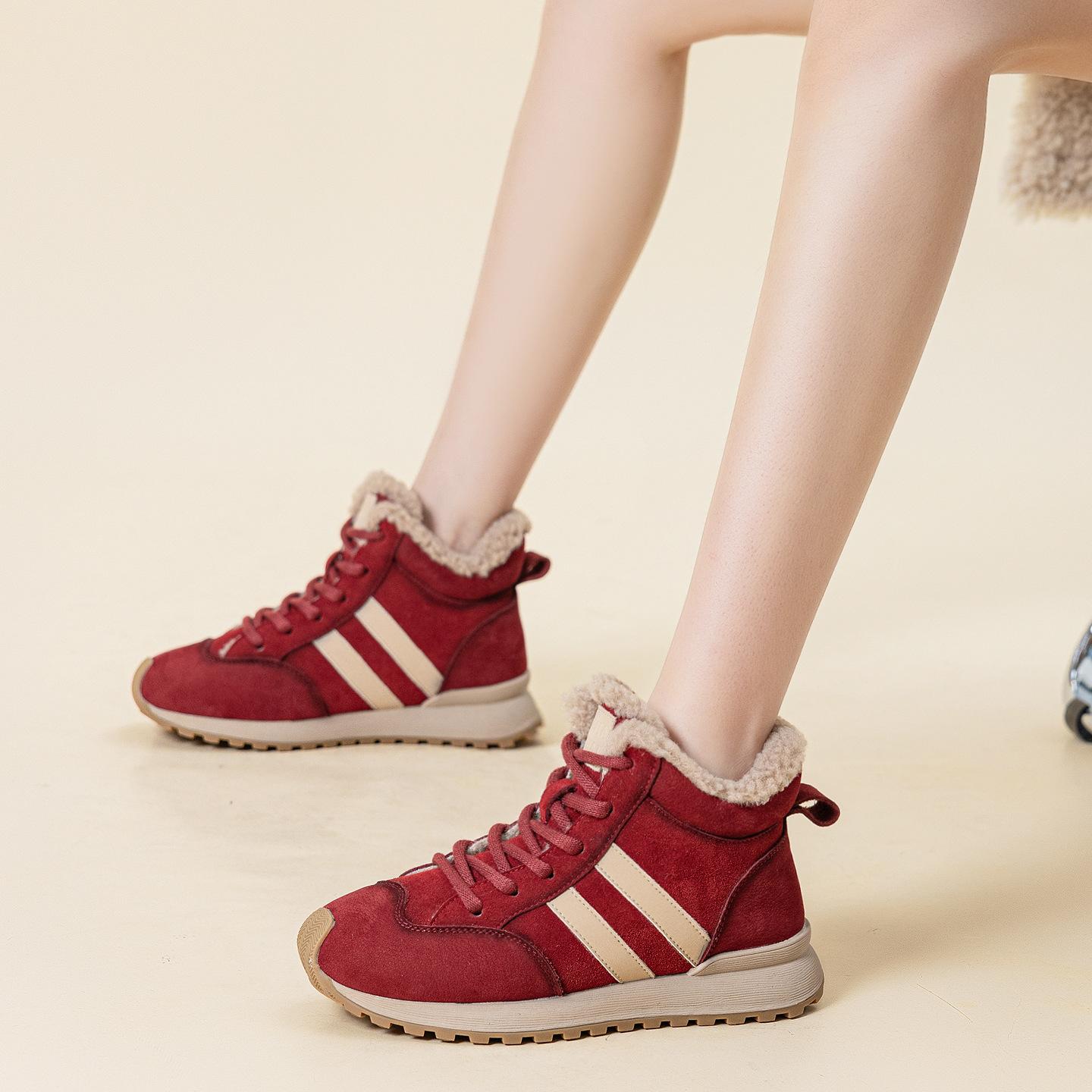 

Cotton shoes leather new heightening warm lightweight soft sole soft surface high top German training shoes 35