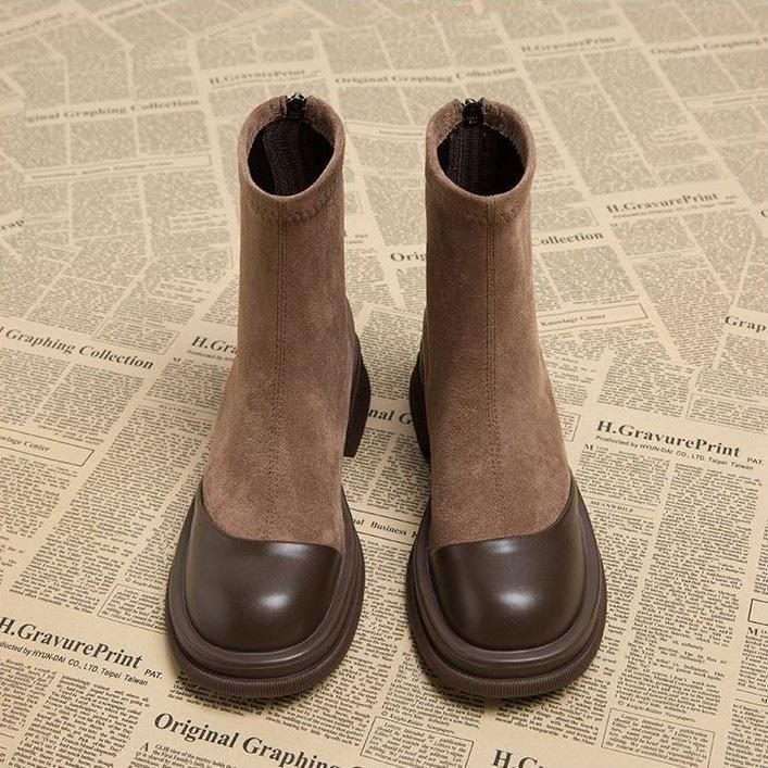 Modne wszechstronne elastyczne buty typu Martens damskie 2025 jesień i zima nowe krótkie botki retro cienkie z małym grubym obcasem cienkie buty