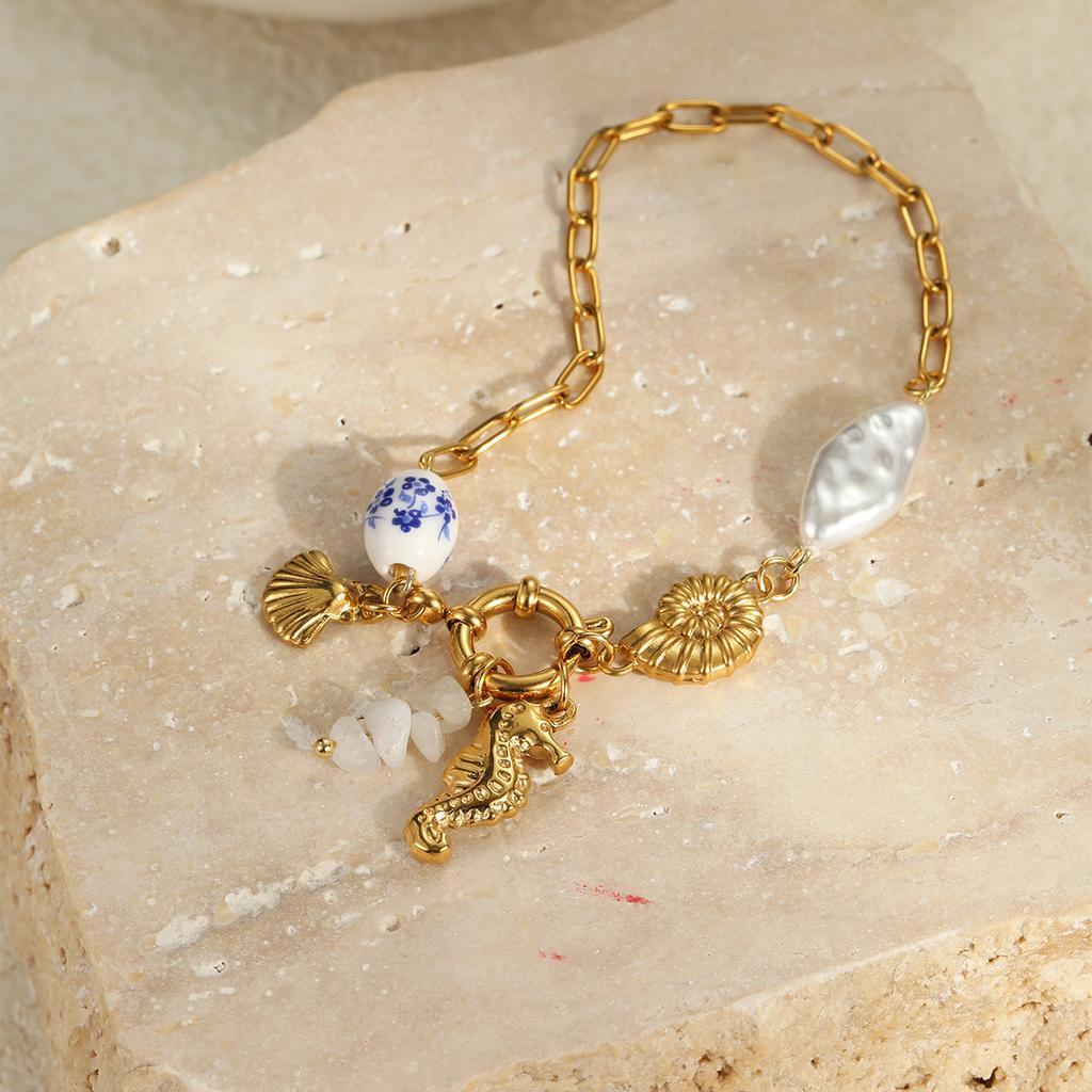 GEMCHIC Damen Sommer Meeresmuschel Charms Armband Edelstahl Gold Strandurlaub Schmuck